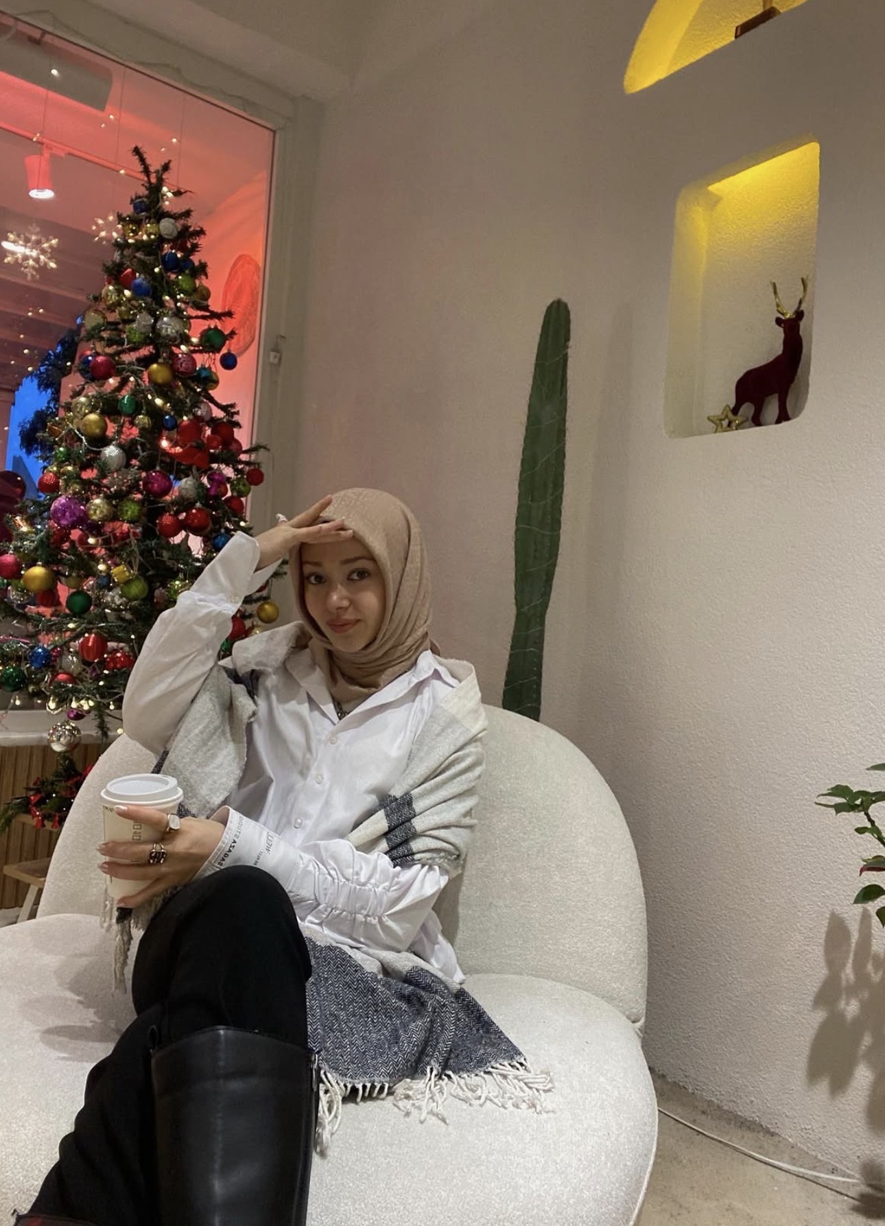 Uğurludağ Elden Ödeme Bayan Escort Elifnur